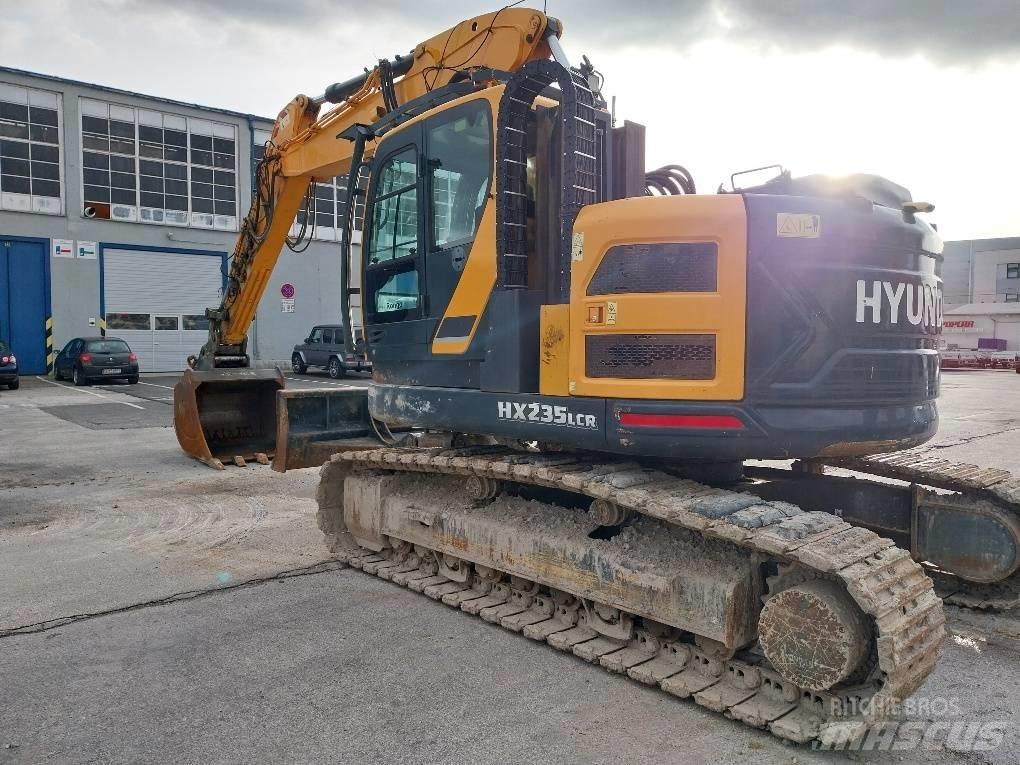 Hyundai HX 235 LCR Pásové rýpadlá
