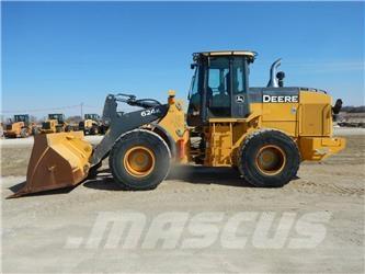John Deere 624K Kolesové nakladače