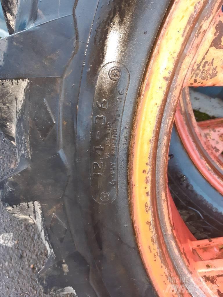Goodyear 12.4-36 Pneumatiky, kolesá a ráfiky
