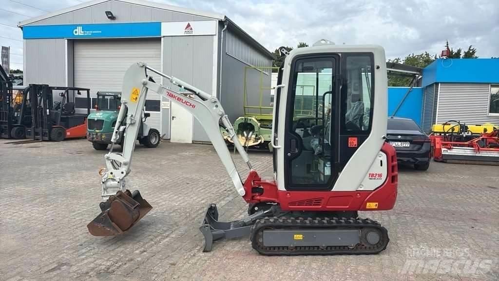 Takeuchi TB216 A Mini rýpadlá < 7t