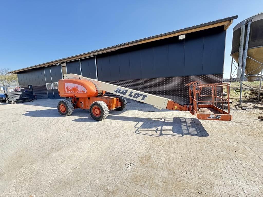 JLG 600s Teleskopické plošiny