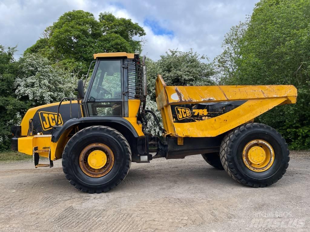 JCB 714 Kĺbové nákladné autá