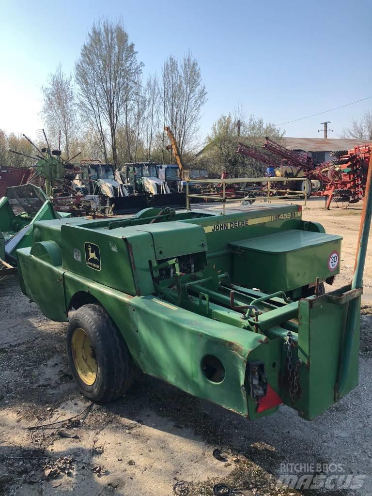 John Deere 459 Lisy na hranaté balíky