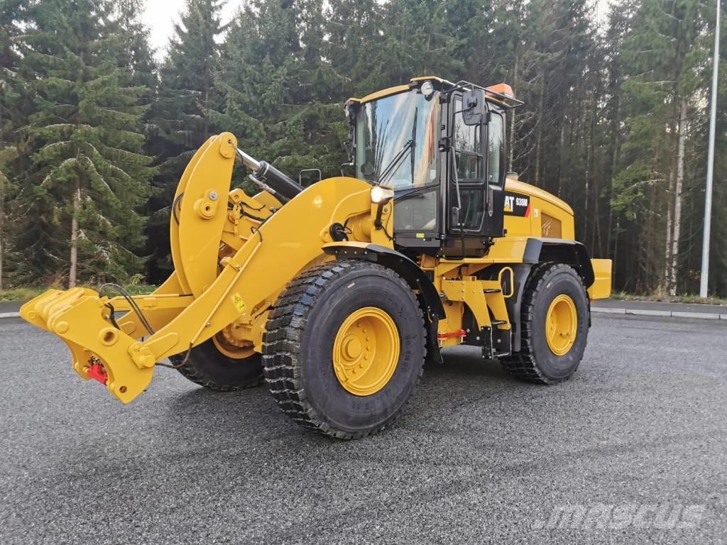 CAT 938M Kolesové nakladače