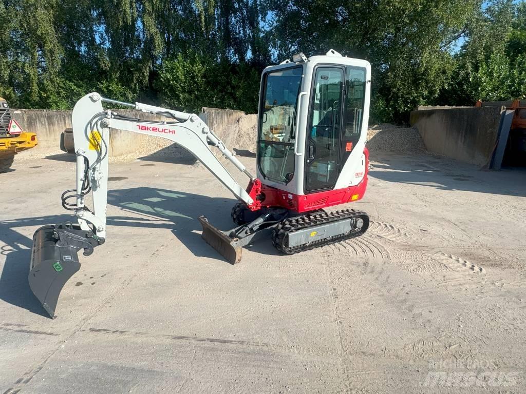 Takeuchi TB 216 Mini rýpadlá < 7t