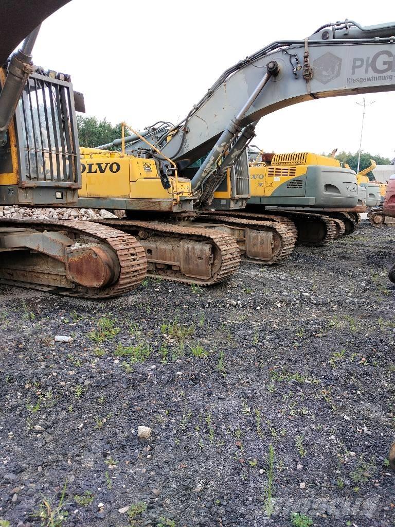 Volvo EC 460 Pásové rýpadlá