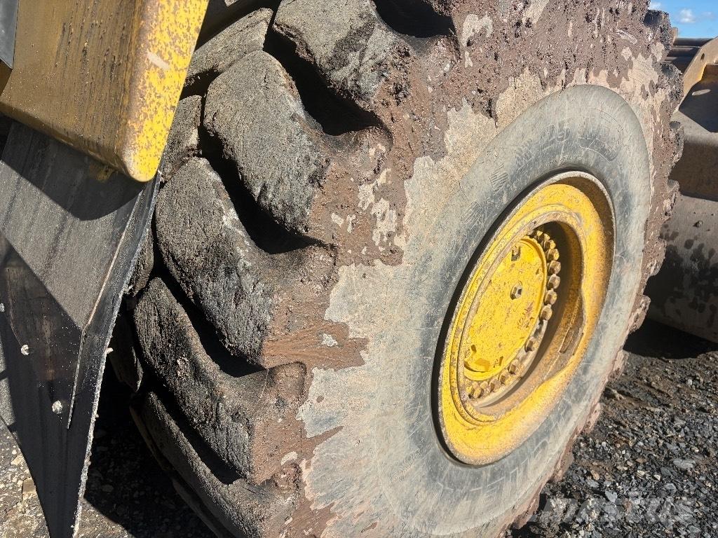 Komatsu WA 500-7 Kolesové nakladače