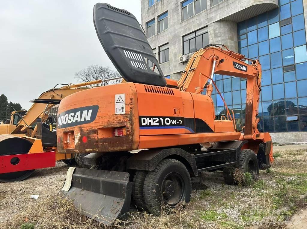 Doosan DH 210 W Kolesové rýpadlá