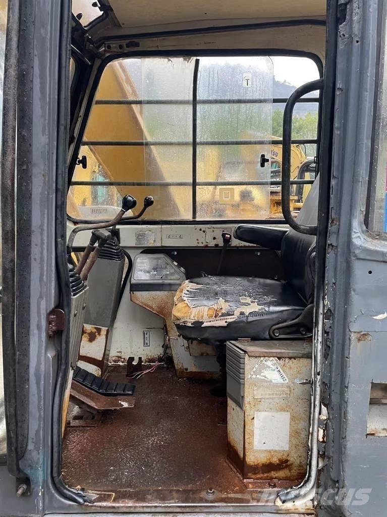 Sumitomo S160 Pásové rýpadlá