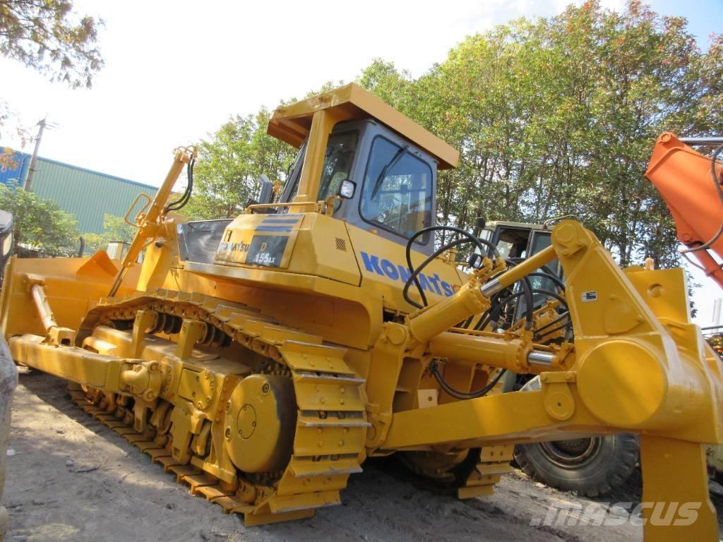 Komatsu D 155A Pásové dozéry
