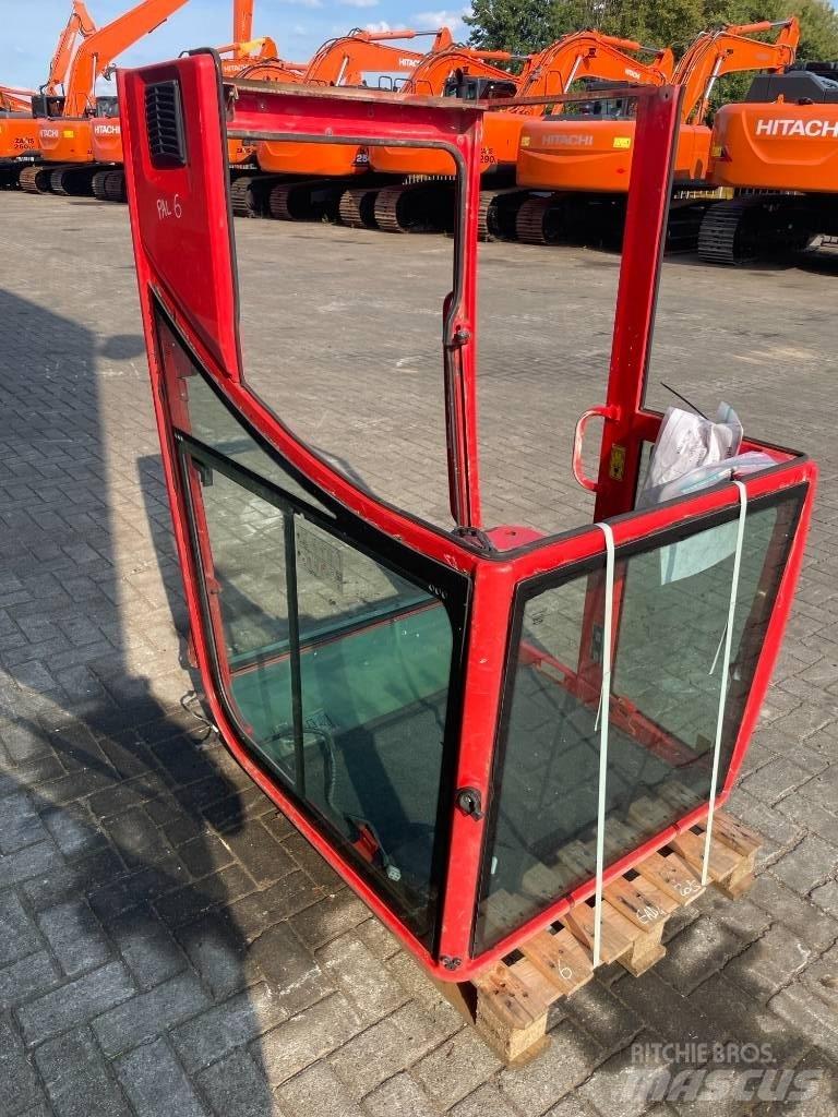 Volvo ECR25D Kabíny a interiér