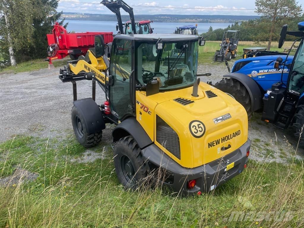 New Holland W70C Kolesové nakladače