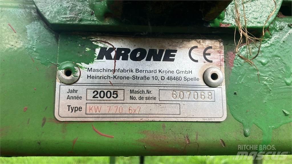 Krone KW 7.70 6x7 Obracače a zhrabovače sena