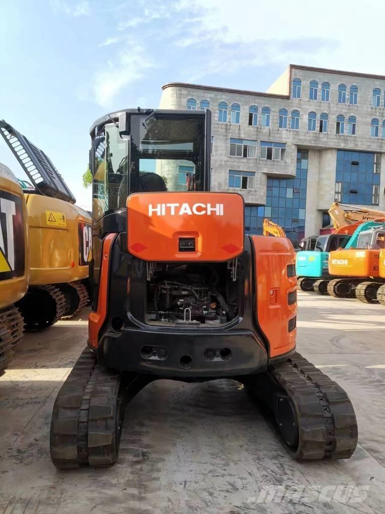 Hitachi ZX55USR Mini rýpadlá < 7t