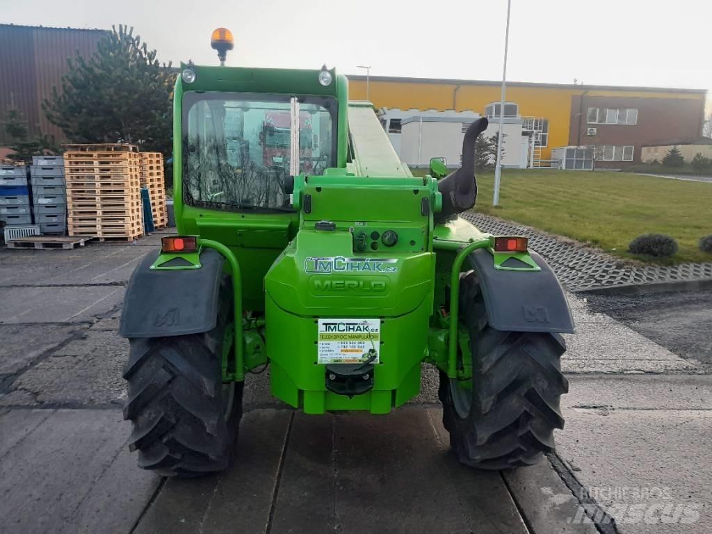 Merlo P 32.6 PLUS Teleskopické nakladače pre poľnohospodárstvo