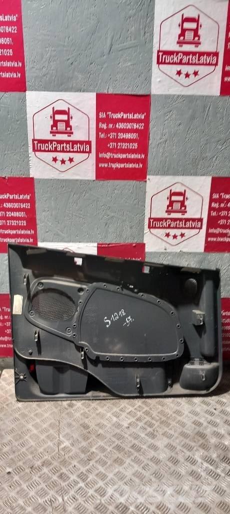 Scania R 440    2123230 Kabíny a interiér