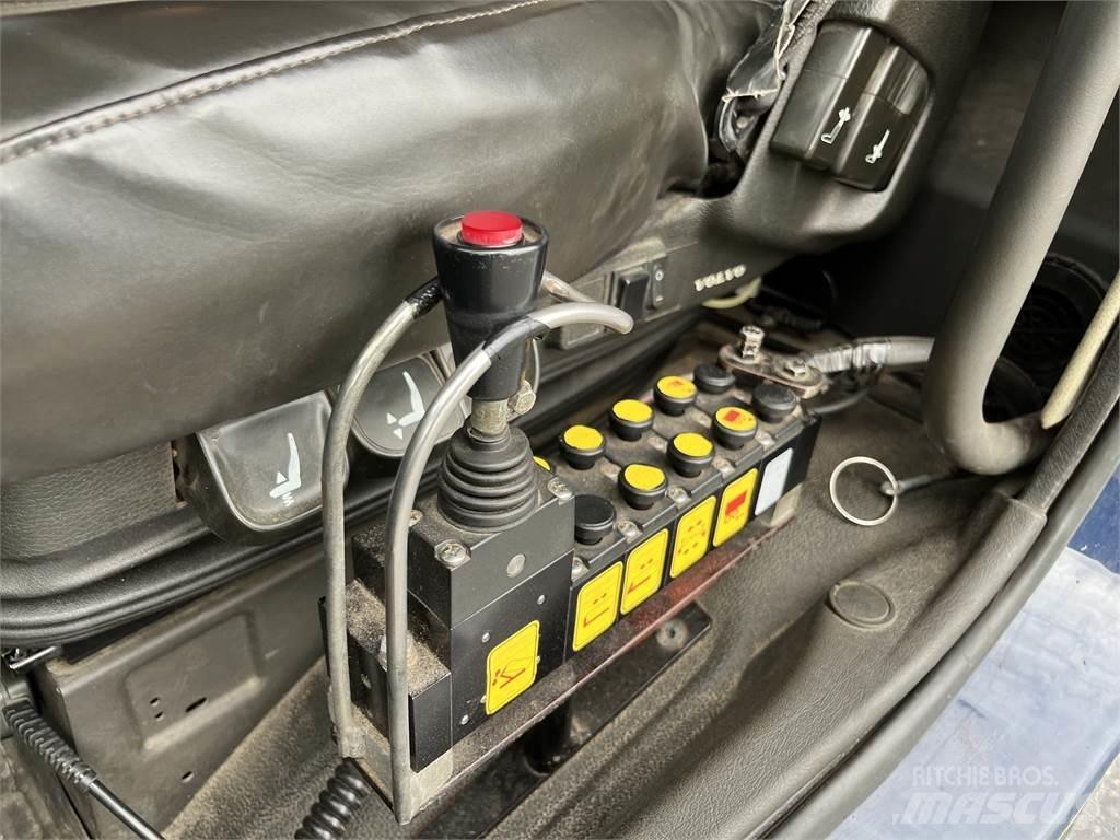 Volvo FM Hákový nosič kontajnerov