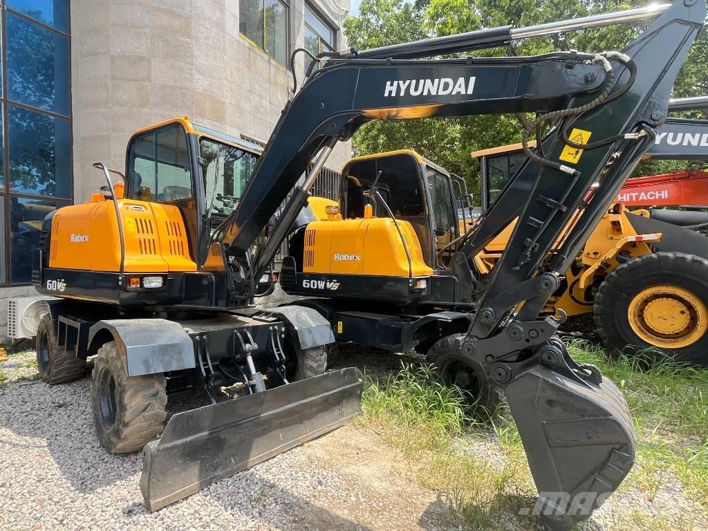 Hyundai R60W Kolesové rýpadlá