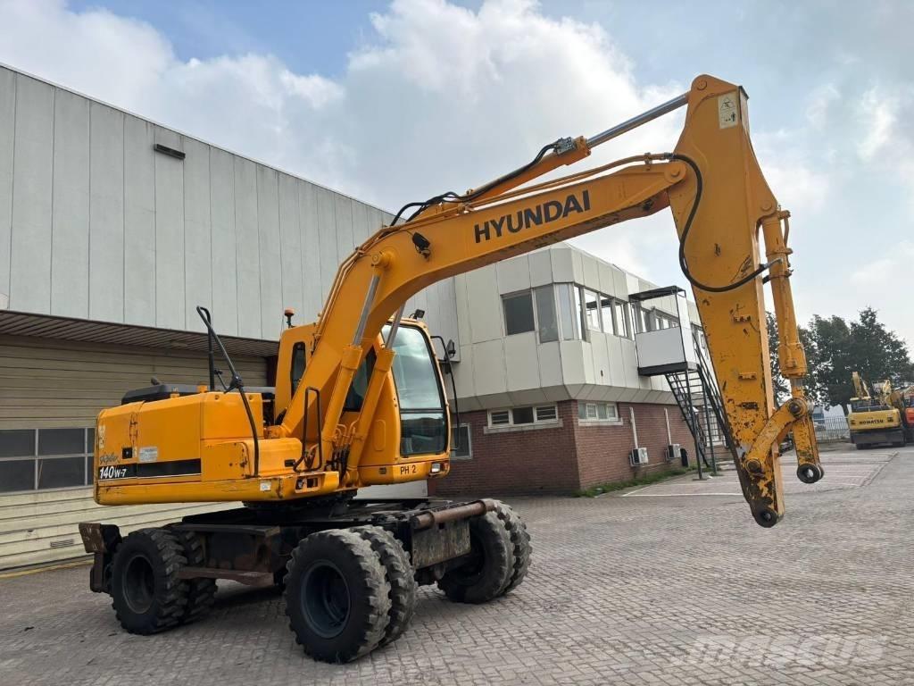 Hyundai 140W-7 Kolesové rýpadlá