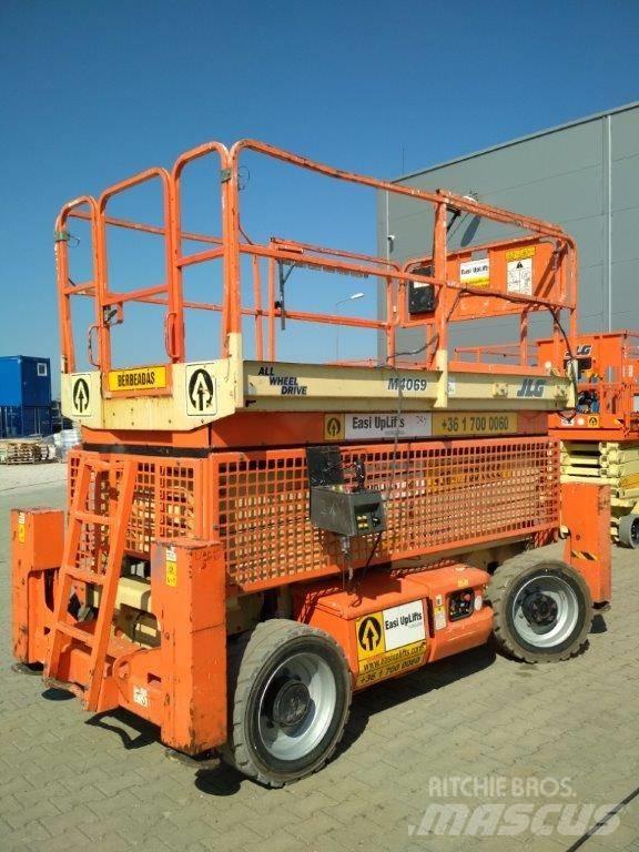 JLG M 4069 Nožnicové zdvíhacie plošiny