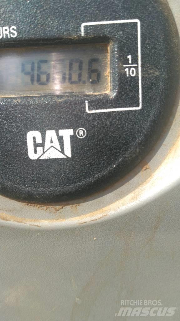 CAT 336 F L Pásové rýpadlá