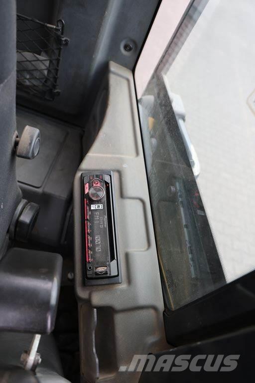 Yanmar SV60 Pásové rýpadlá