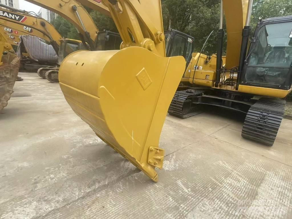 CAT 2021 CAT 323Gx Kolesové rýpadlá