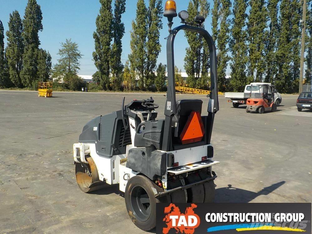 Bomag BW 100 Kombinované valce