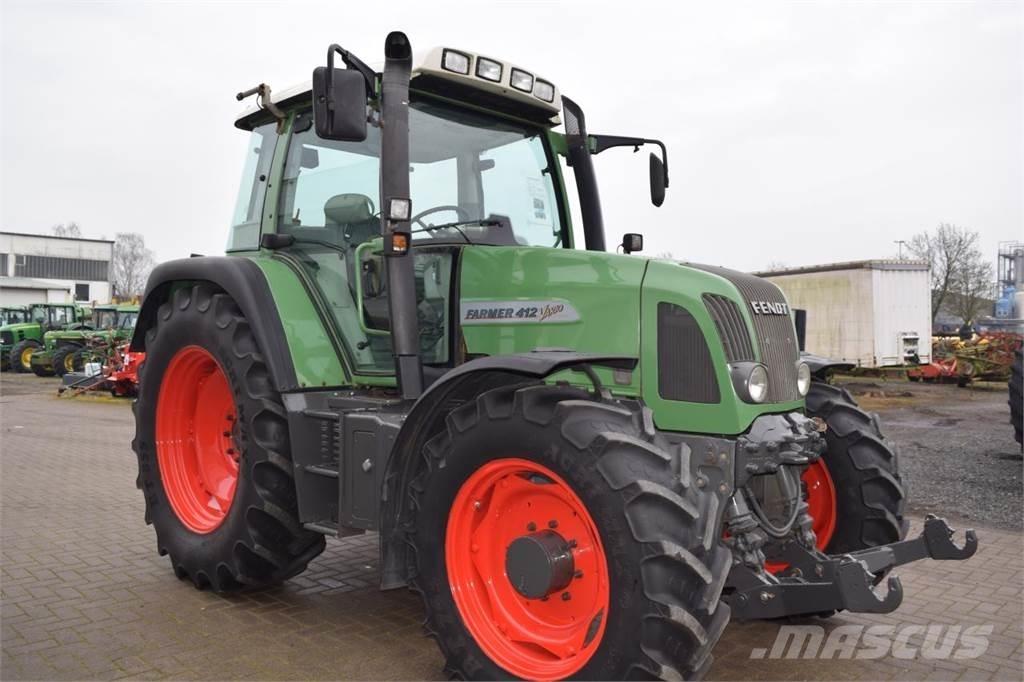 Fendt 412 Vario Traktory