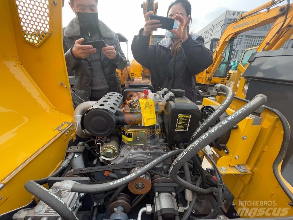 XCMG XMR 30S Tandemové valce