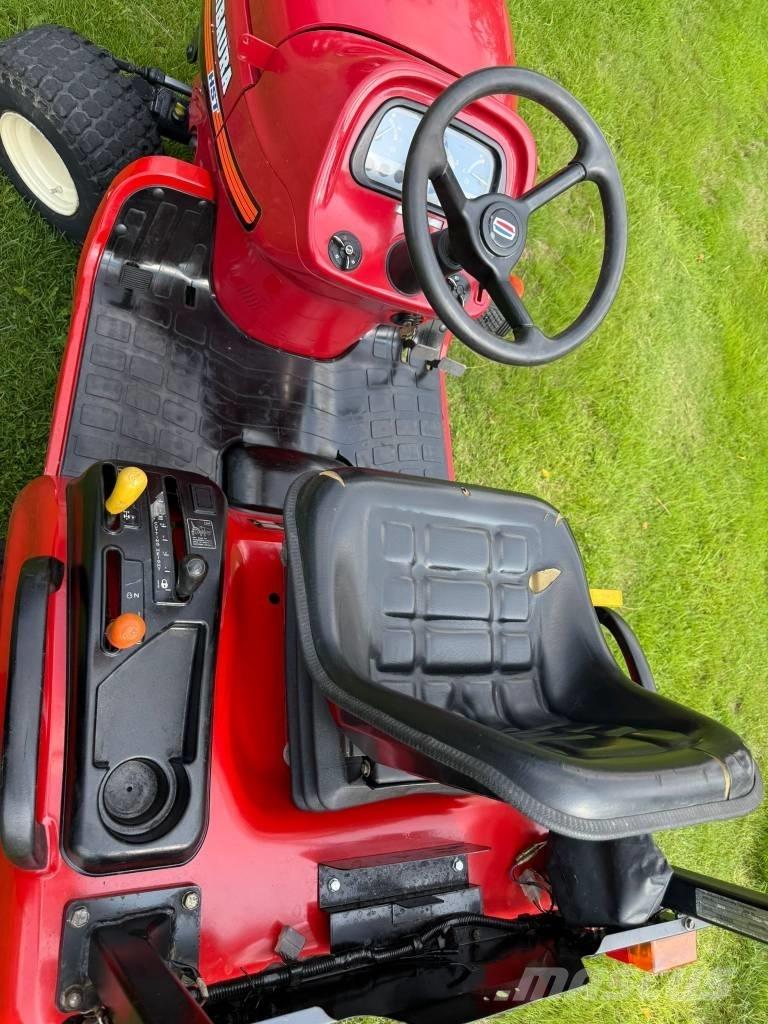 Shibaura SX 24 Kompaktné traktory