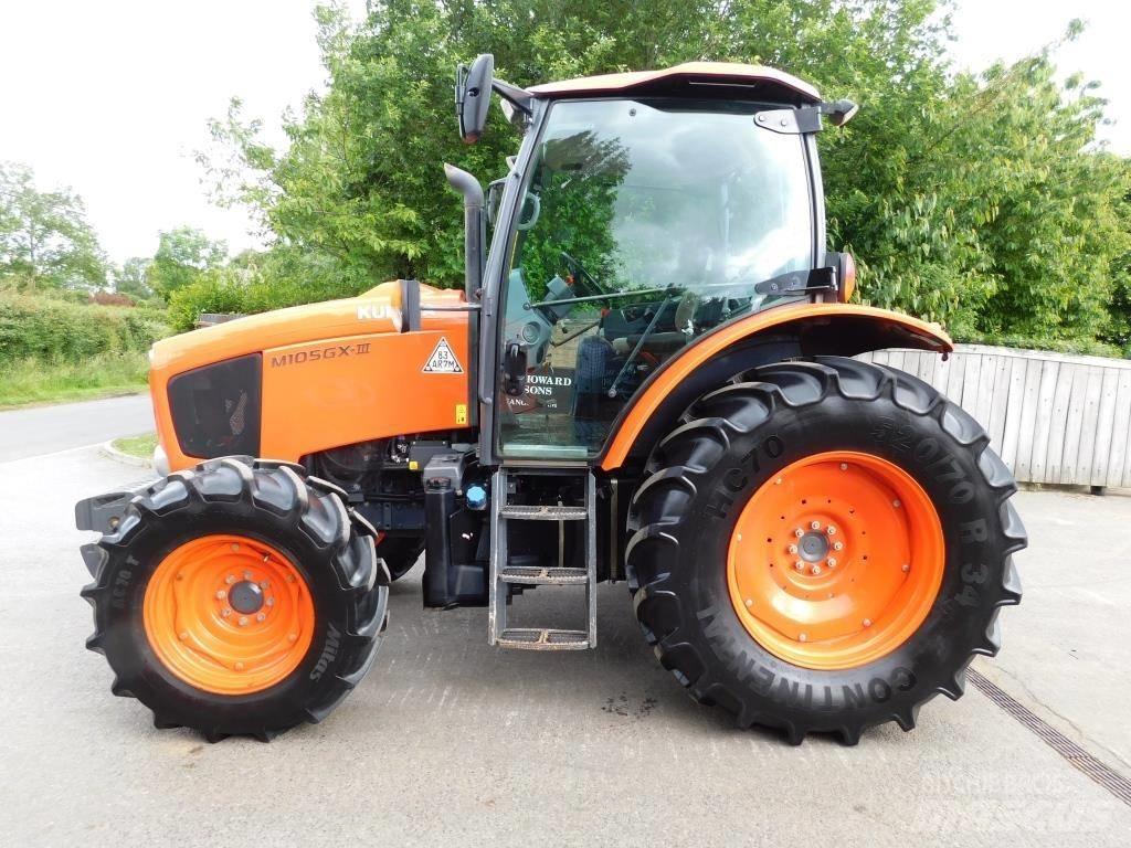 Kubota M105 GX-111 Traktory