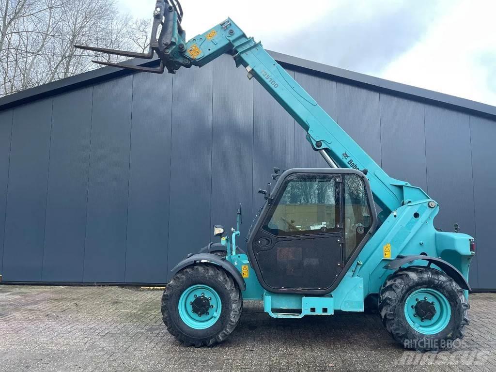 Bobcat T35-100 Teleskopické manipulátory