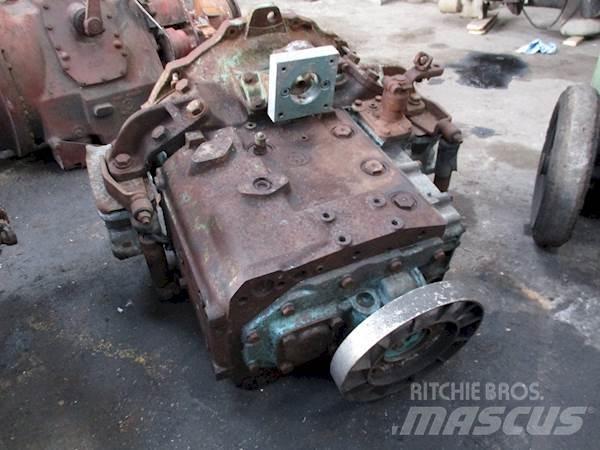 ZF S4-90 Prevodovky