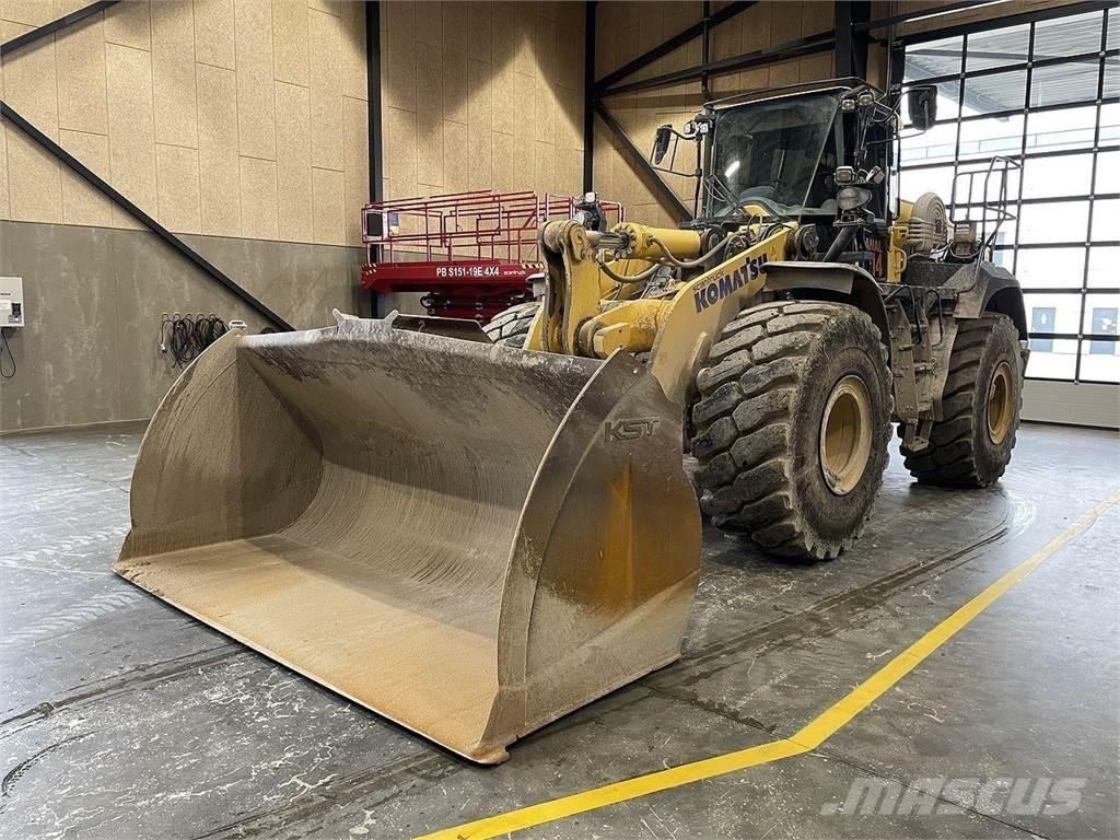 Komatsu WA475-10EO Kolesové nakladače