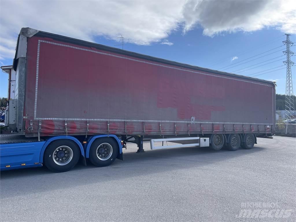 Schmitz Cargobull Plachtové návesy