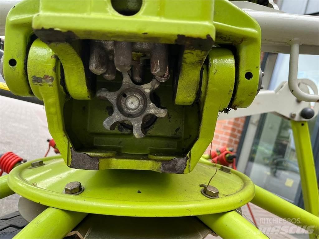 CLAAS Volto 1100 Obracače a zhrabovače sena