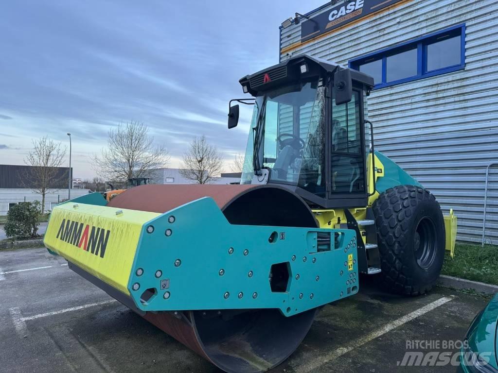 Ammann ARS 110 Ťahačové valce
