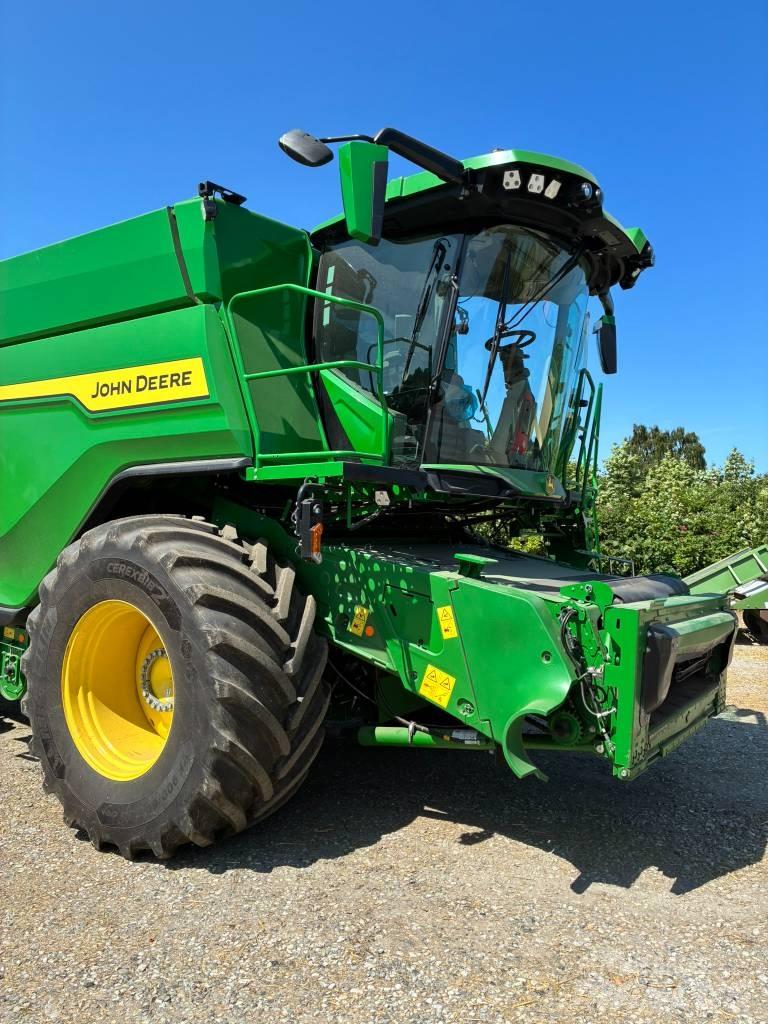 John Deere X9 1000 Kombinované zberacie stroje