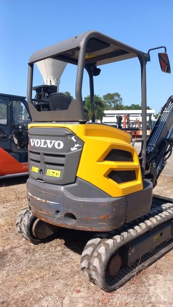 Volvo EC 27 D Mini rýpadlá < 7t