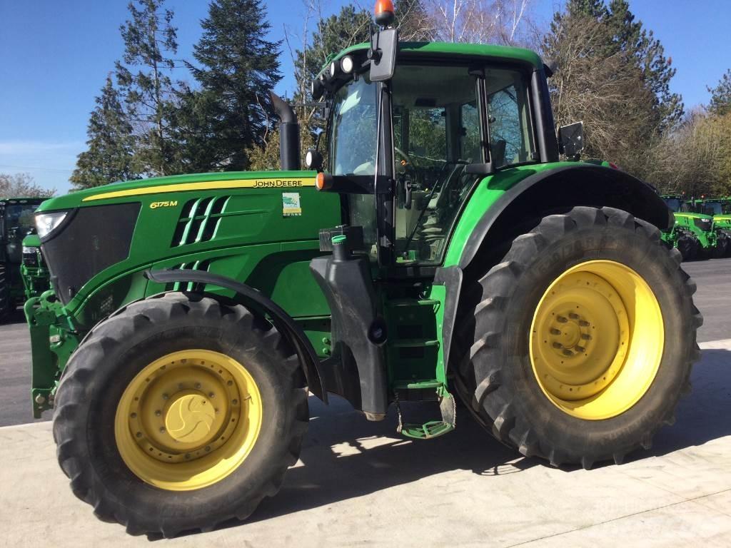 John Deere 6175M Traktory