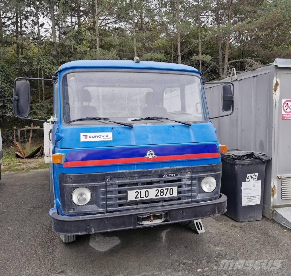 Avia 30N Plošinové nákladné automobily/nákladné automobily so sklápacími bočnicami