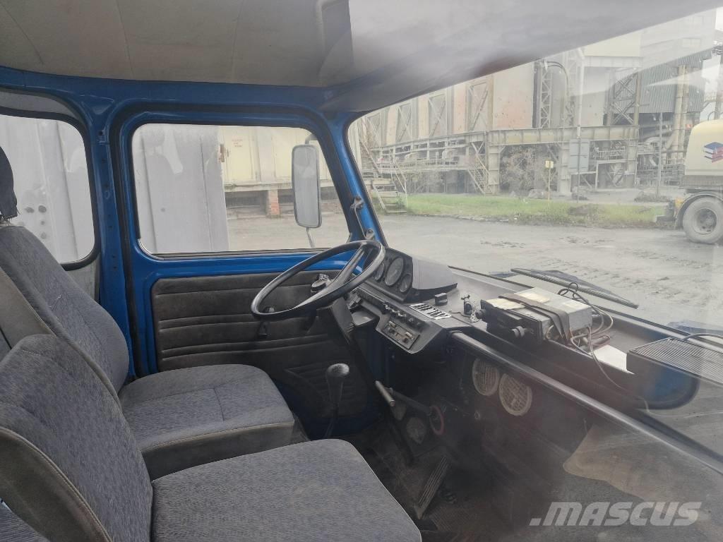 Avia 30N Plošinové nákladné automobily/nákladné automobily so sklápacími bočnicami