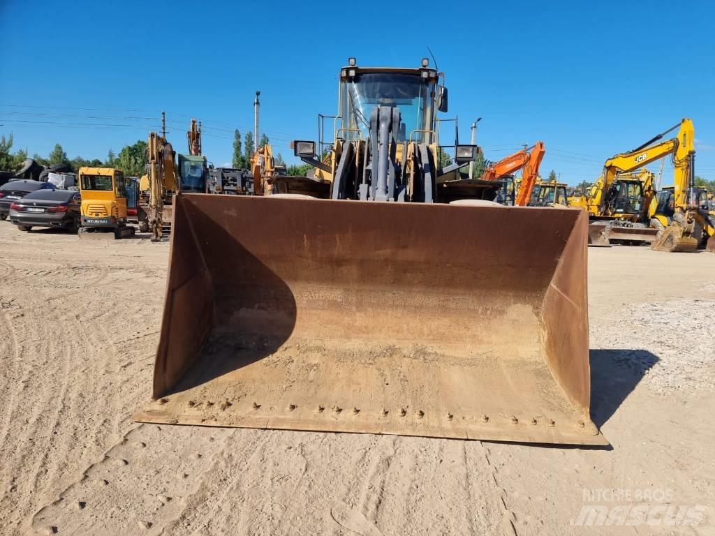 Volvo L 180 E Kolesové nakladače
