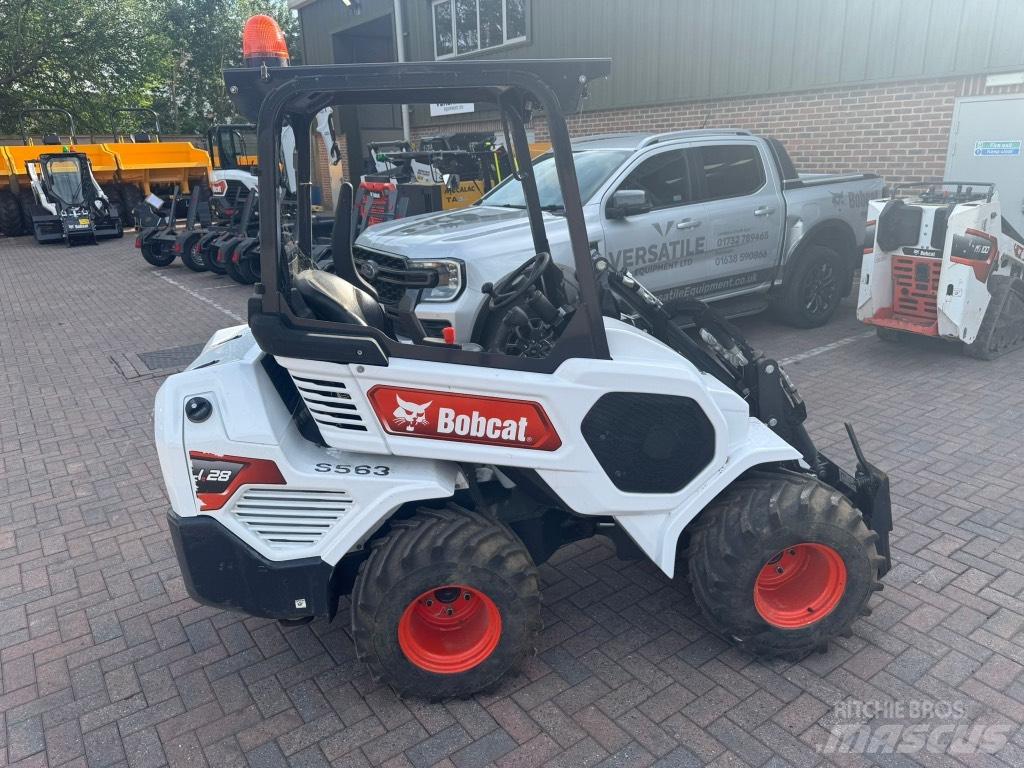 Bobcat L 28 Mininakladače
