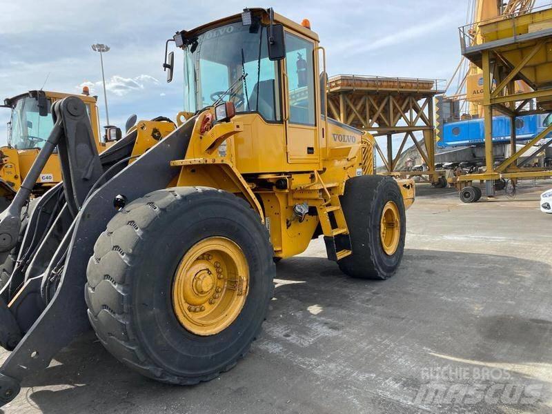 Volvo L 120 E.Ref.10 Kolesové nakladače