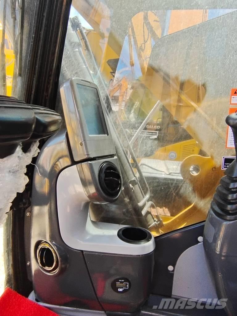 CAT 324 D2L Pásové rýpadlá