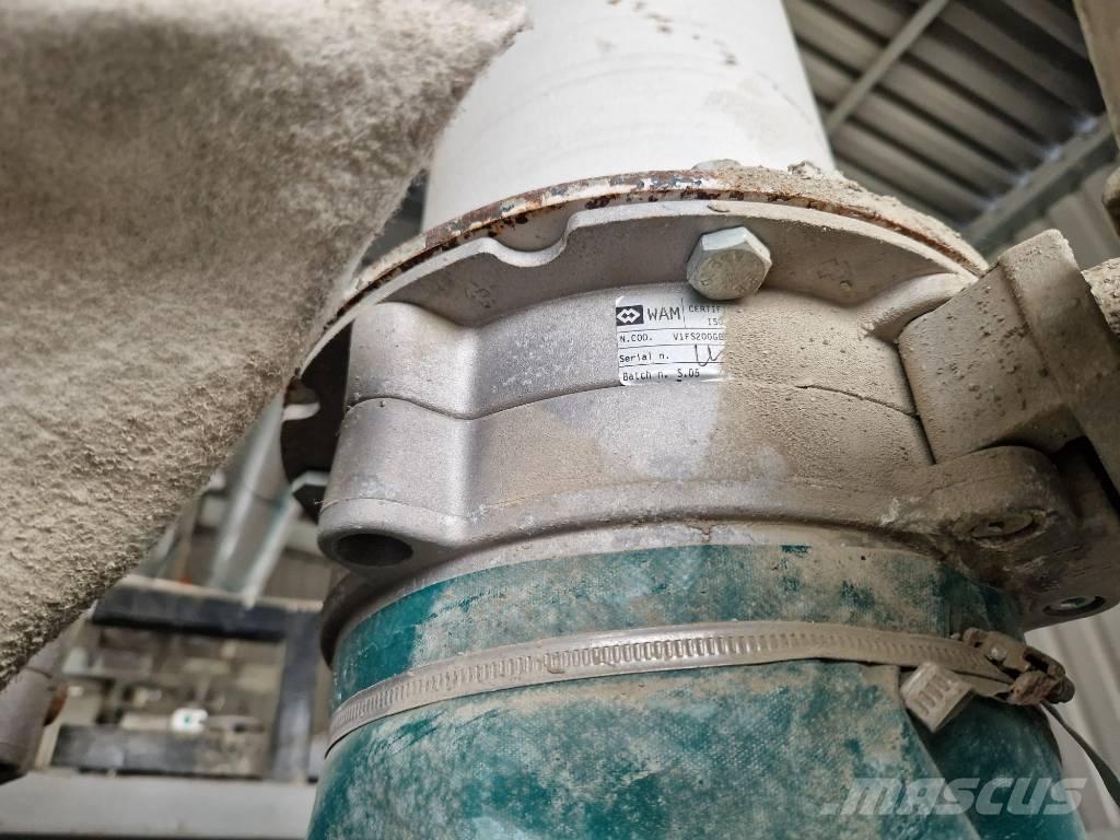 OMG P. 1500 TN. Dávkovače betónu