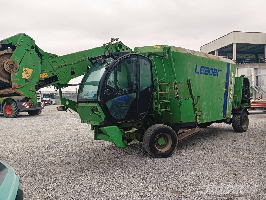 Faresin LEADER 2600 Miešačky krmív