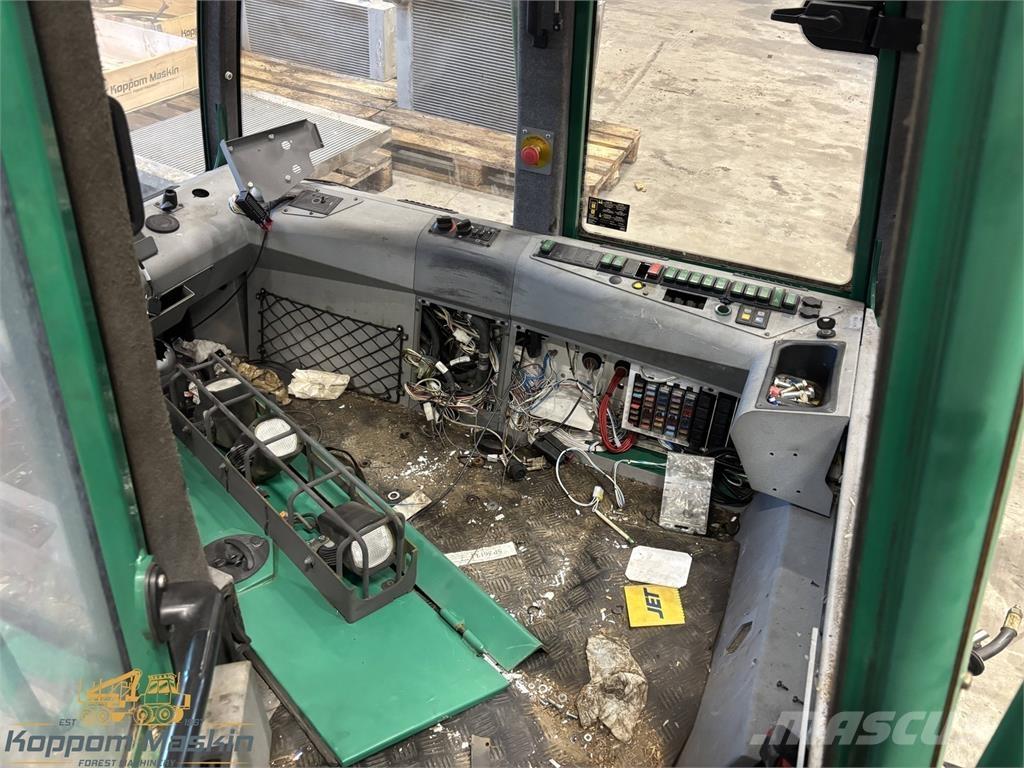 Gremo  Kabíny a interiér